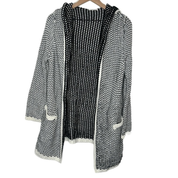 Honey Punch Sweaters - Honey Punch Hooded Sweater Cardigan Medium